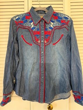 Scully blue denim western embroidered floral button-up shirt long sleeve size M